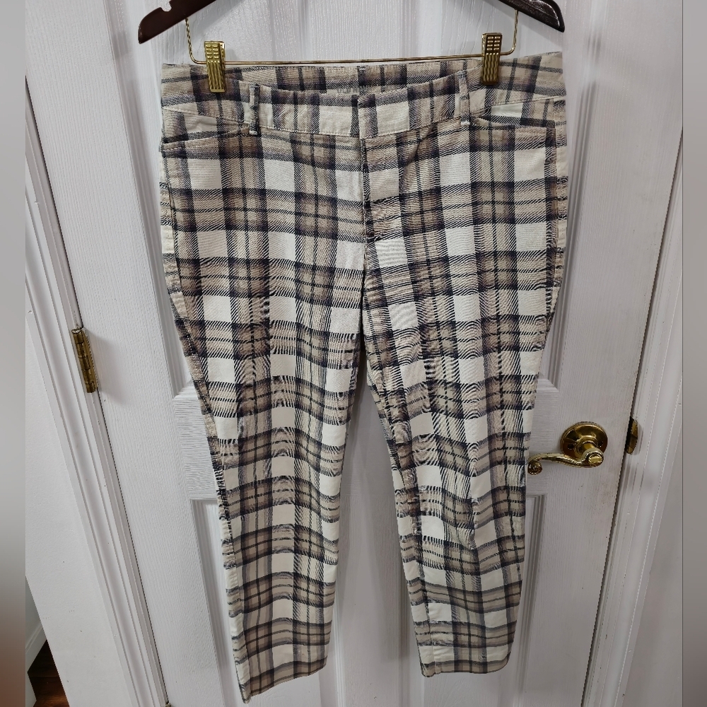 Old Navy Pixie Women's  Ankle Plaid Pants Beige Gray Size 10 Regular
